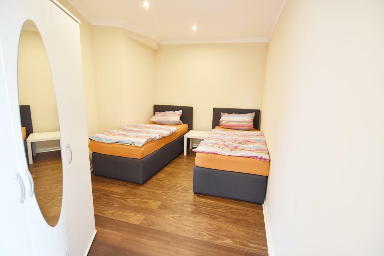 Apartamento Dorya Am Ring Colonia Exterior foto